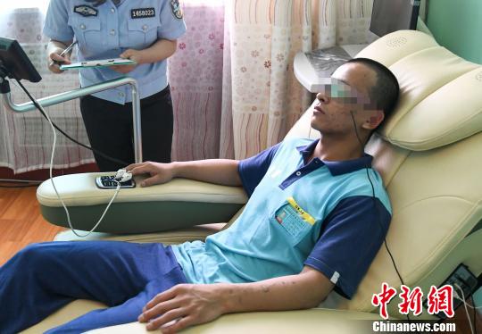 山西省戒毒管理局下屬共有13個戒毒場所和一個涉毒病殘所(山西省戒毒康復(fù)醫(yī)院)籌建處，其中省屬戒毒所9個，市屬戒毒所4個?！⊥踅ㄜ?攝